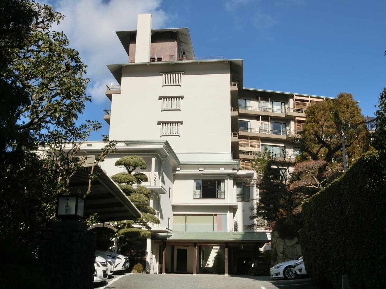 Exterior of Nakanobo Zuien